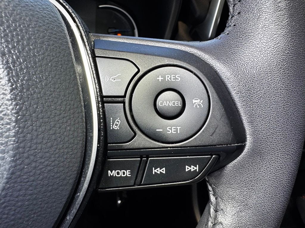 2024 Toyota RAV4 Hybrid SE