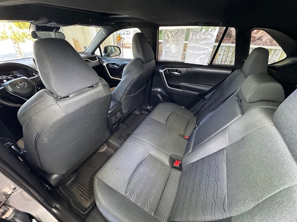 2024 Toyota RAV4 Hybrid SE