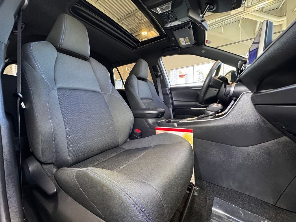 2024 Toyota RAV4 Hybrid SE