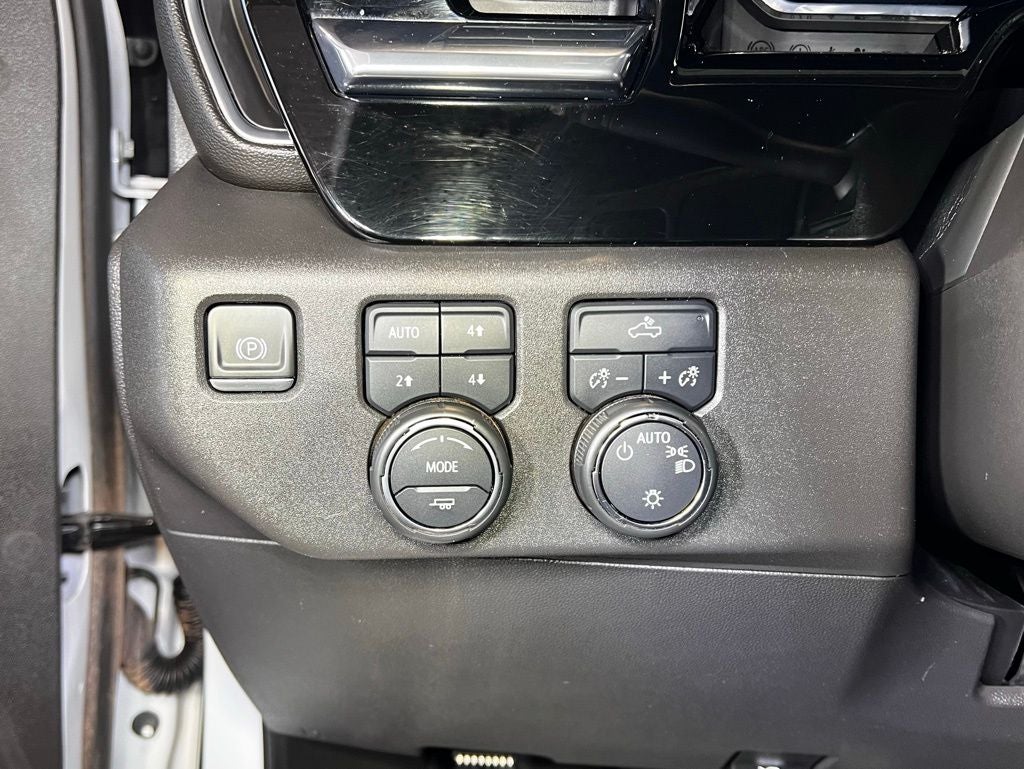 2023 Chevrolet Silverado 1500 LT LT1