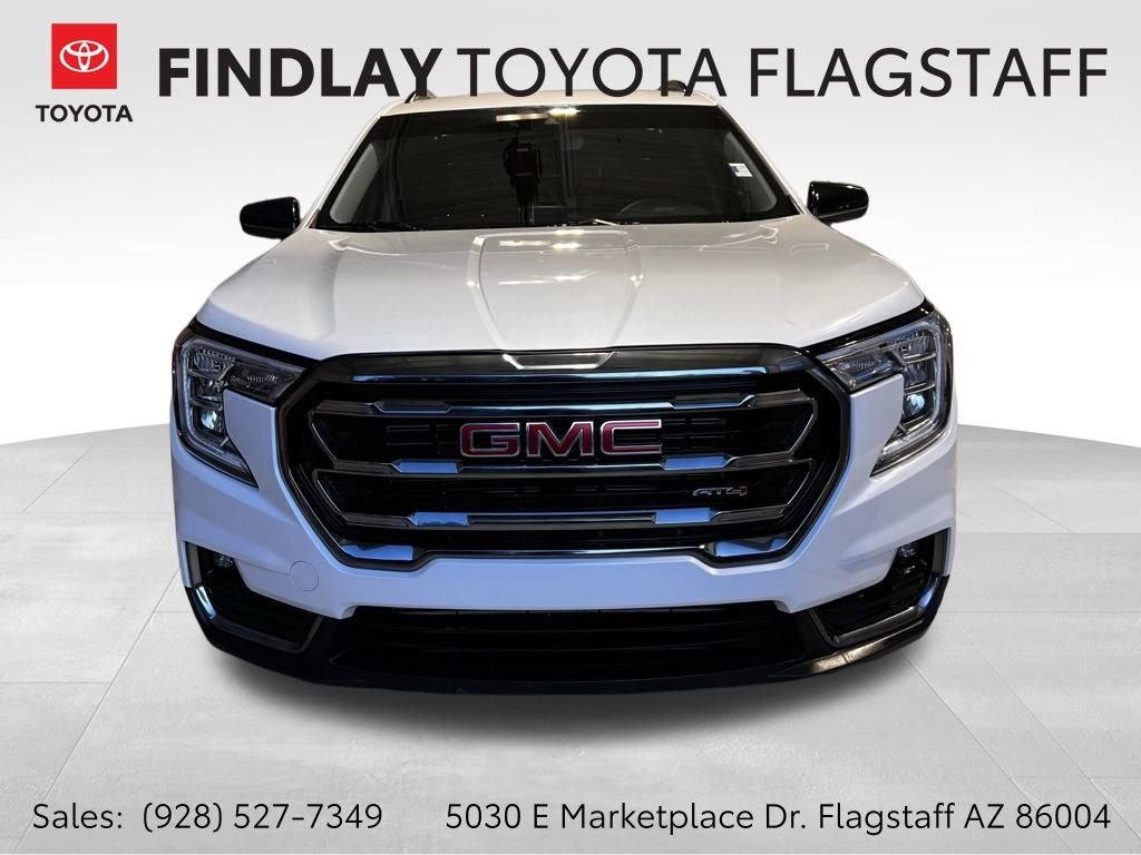 2024 GMC Terrain AT4
