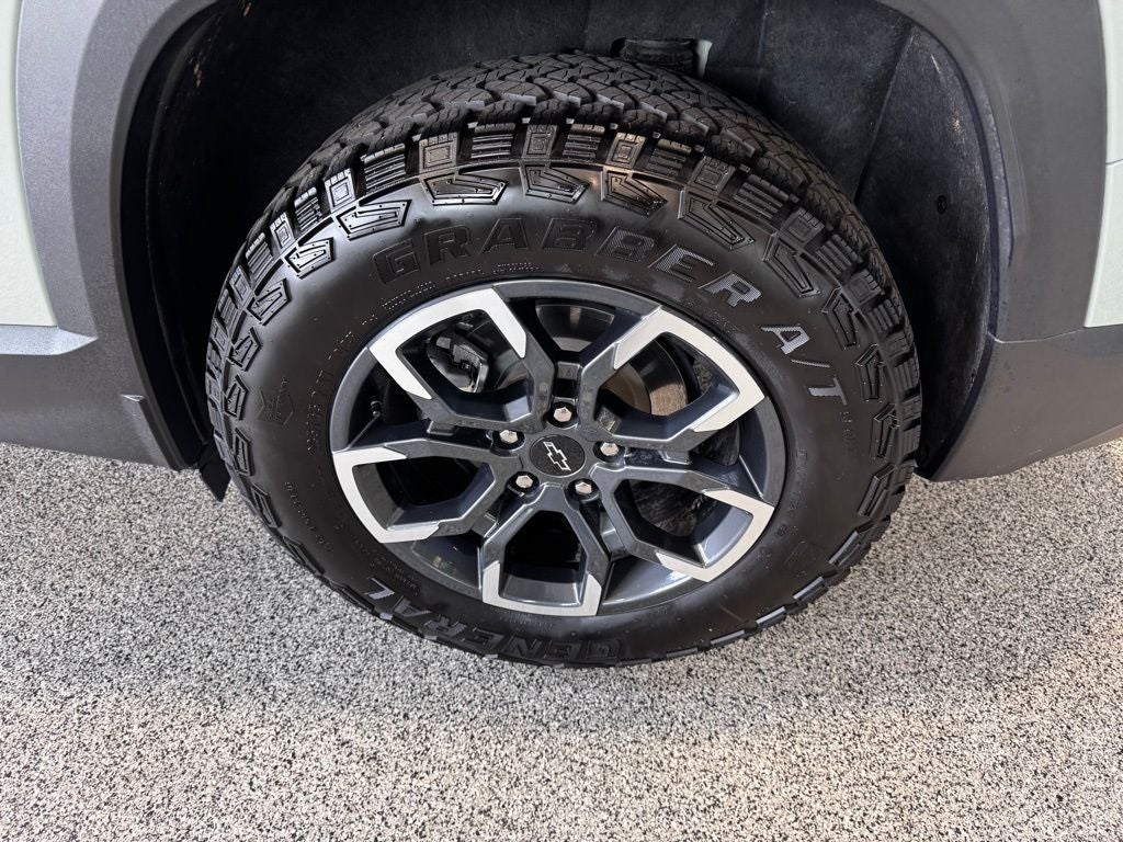 2025 Chevrolet Equinox ACTIV