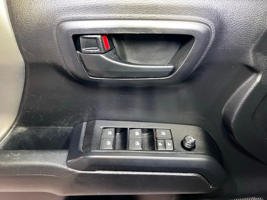 2021 Toyota Tacoma SR V6