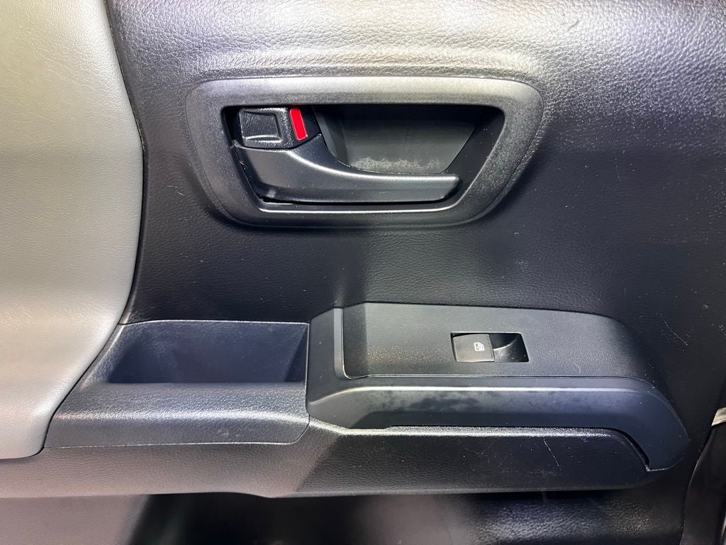 2021 Toyota Tacoma SR V6