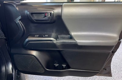 2021 Toyota Tacoma SR V6