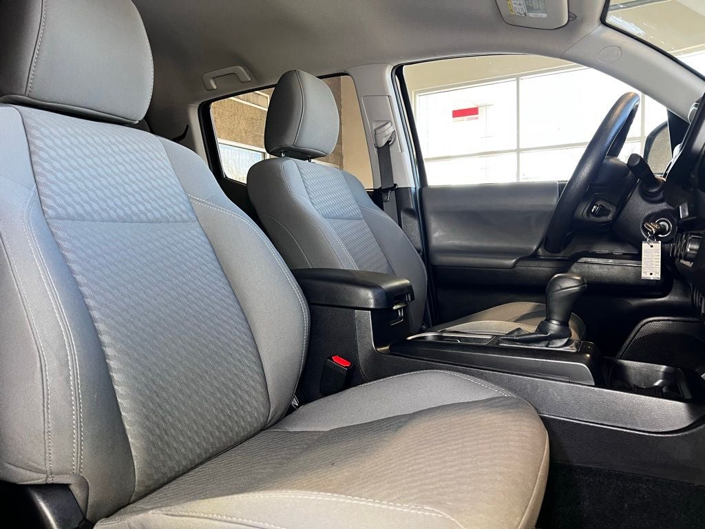 2021 Toyota Tacoma SR V6