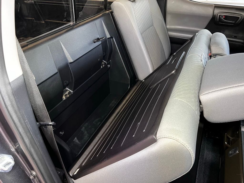 2021 Toyota Tacoma SR V6