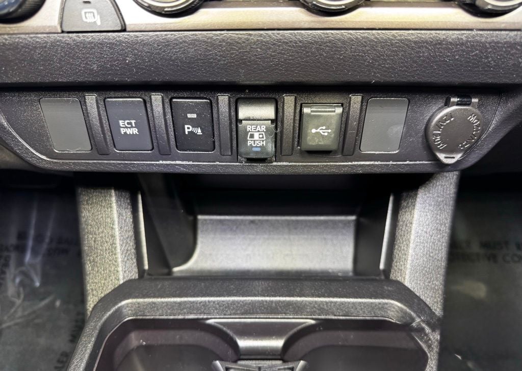 2023 Toyota Tacoma SR5 V6