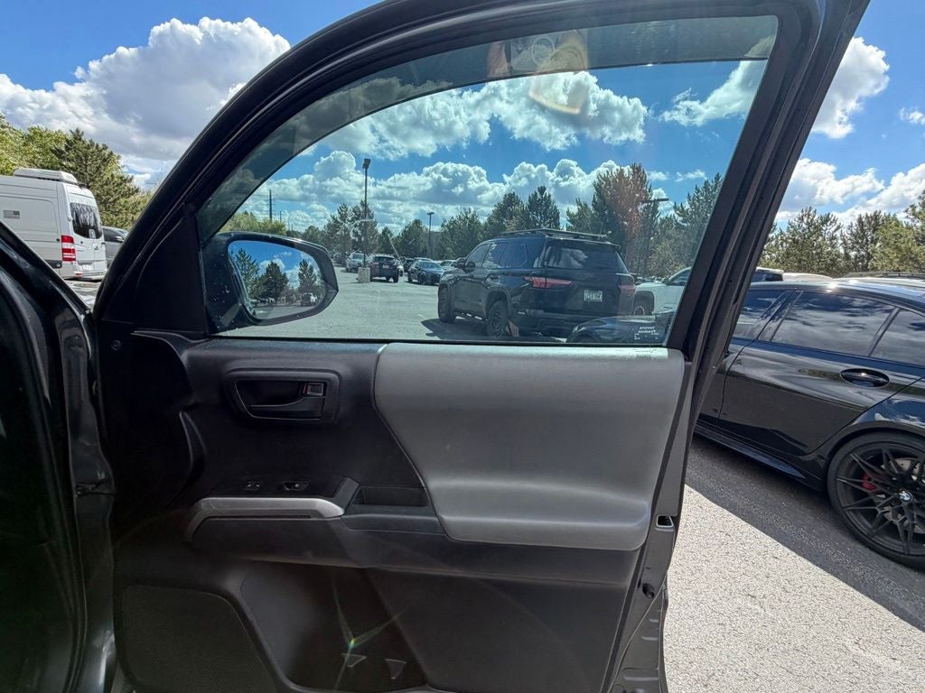 2021 Toyota Tacoma SR5 V6