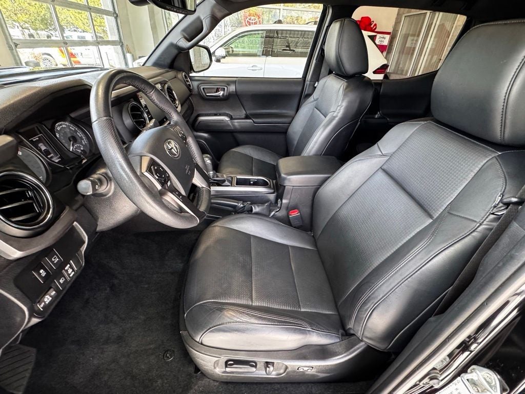 2023 Toyota Tacoma TRD Sport V6