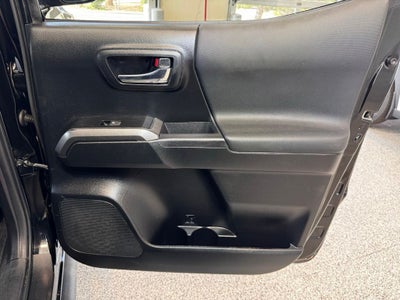 2023 Toyota Tacoma TRD Sport V6