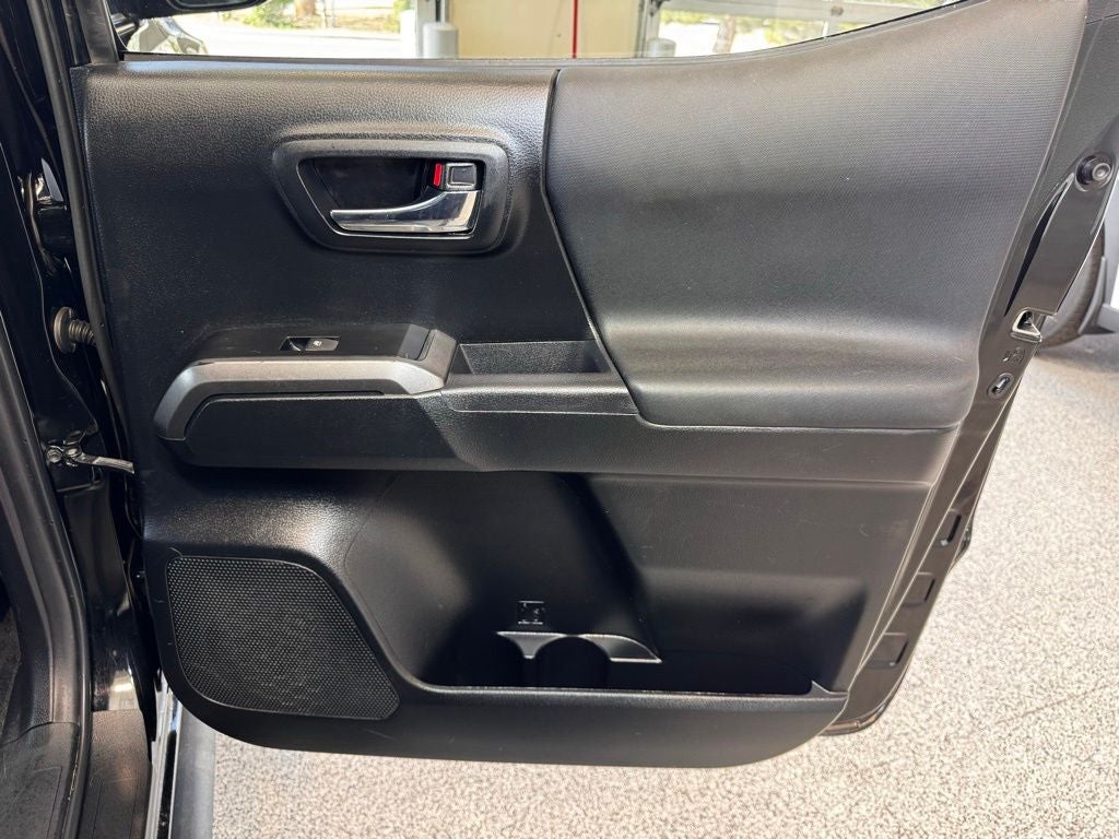 2023 Toyota Tacoma TRD Sport V6