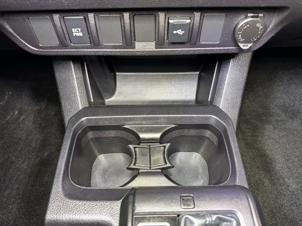 2021 Toyota Tacoma SR V6