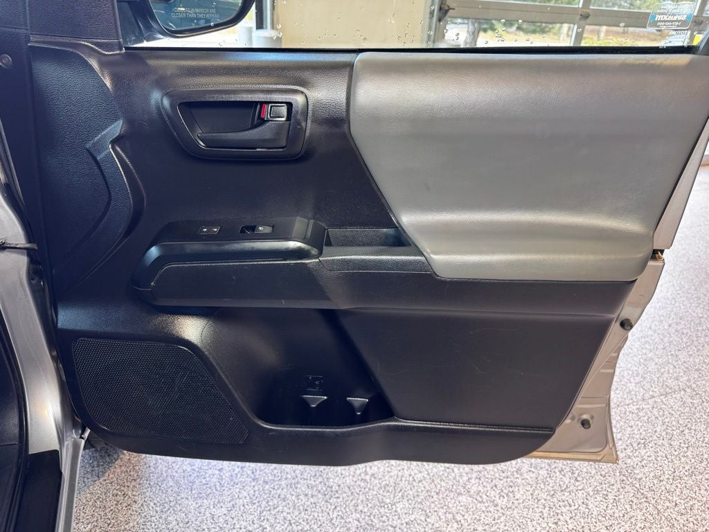 2021 Toyota Tacoma SR V6