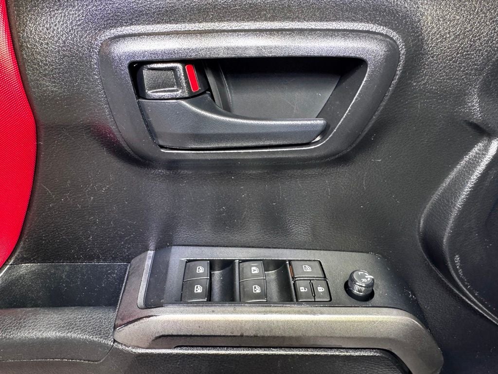 2021 Toyota Tacoma SR5 V6