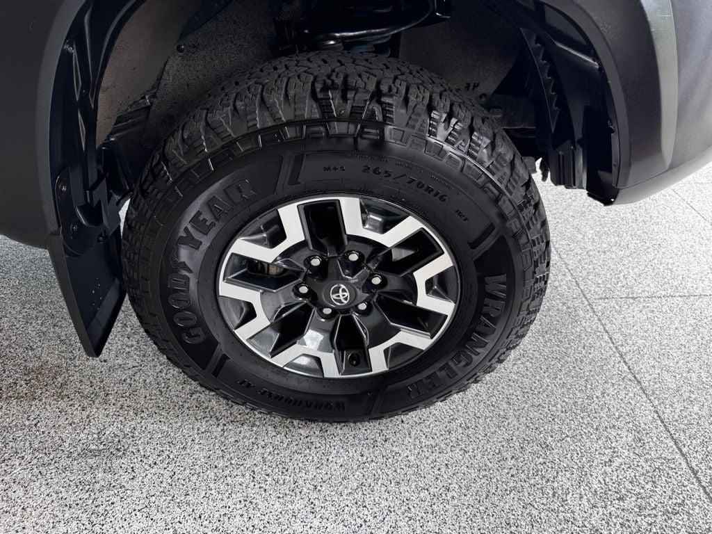 2023 Toyota Tacoma TRD Off-Road V6