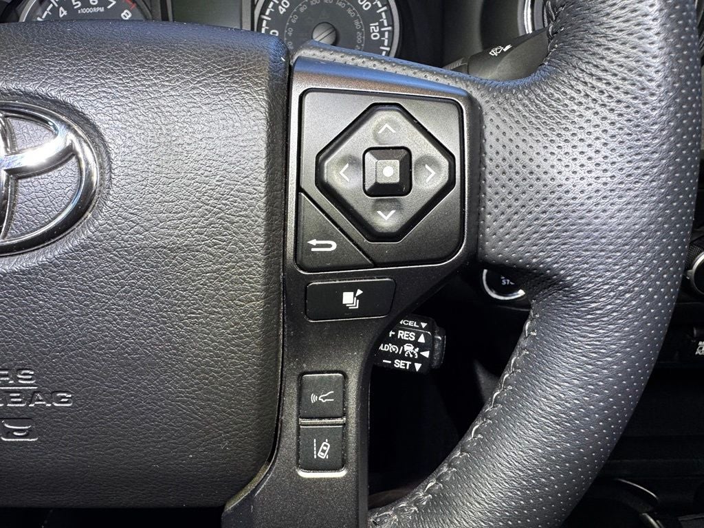 2022 Toyota Tacoma TRD Off-Road V6