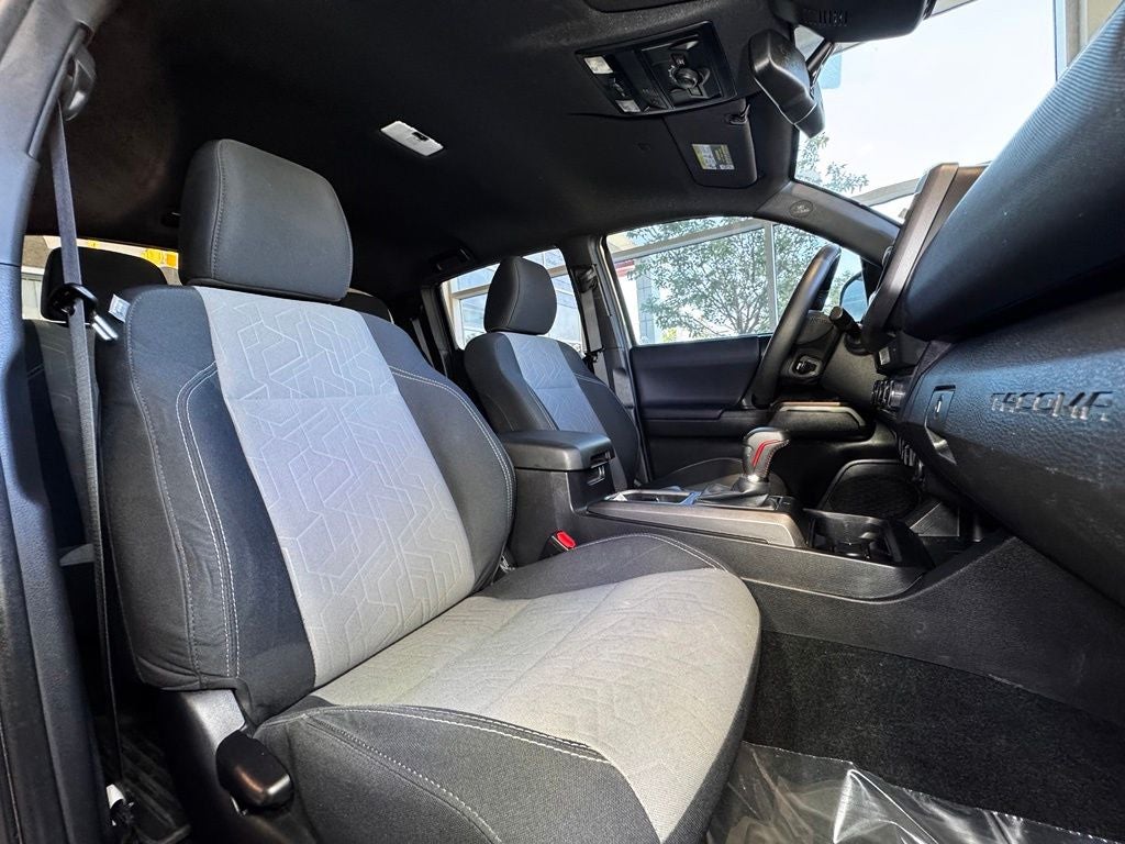 2022 Toyota Tacoma TRD Off-Road V6