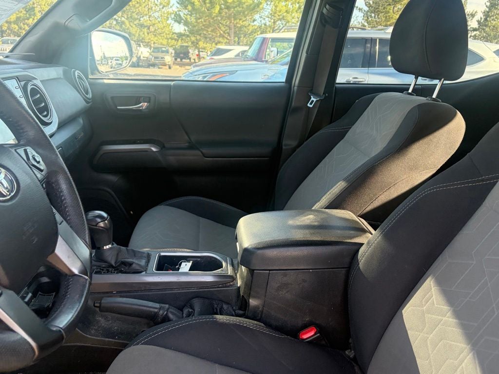 2021 Toyota Tacoma TRD Off-Road V6