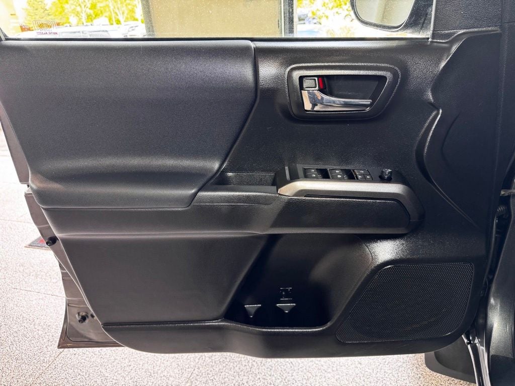 2021 Toyota Tacoma TRD Off-Road V6