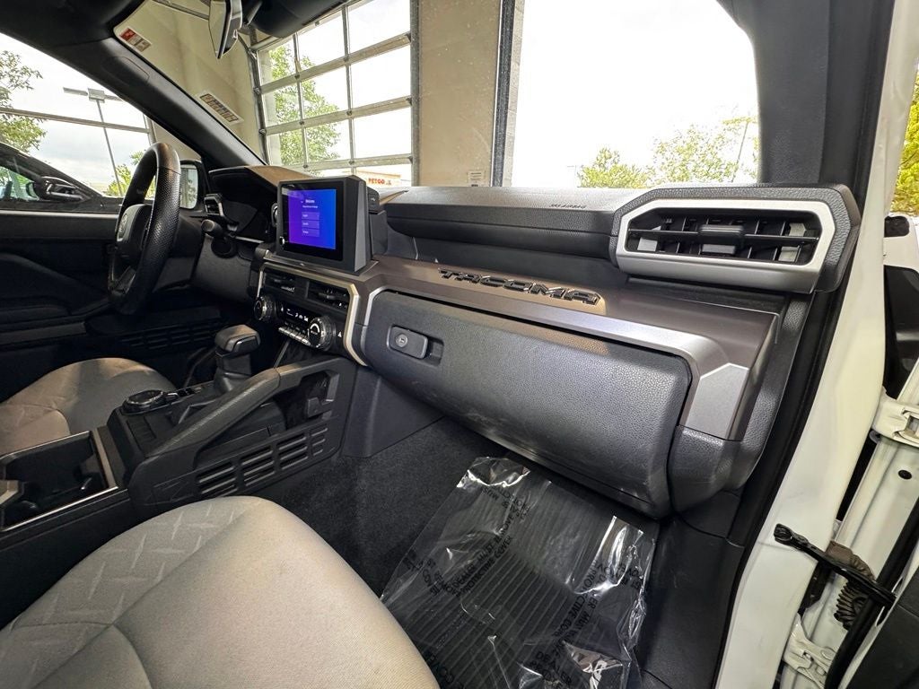 2025 Toyota Tacoma SR5