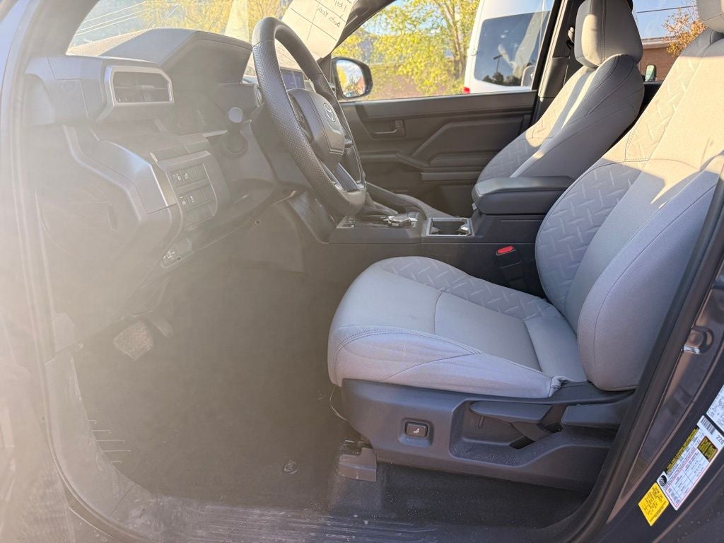 2025 Toyota Tacoma SR5