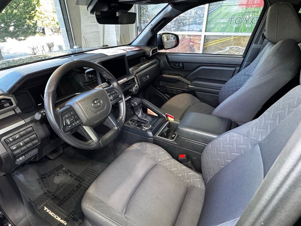 2025 Toyota Tacoma SR5