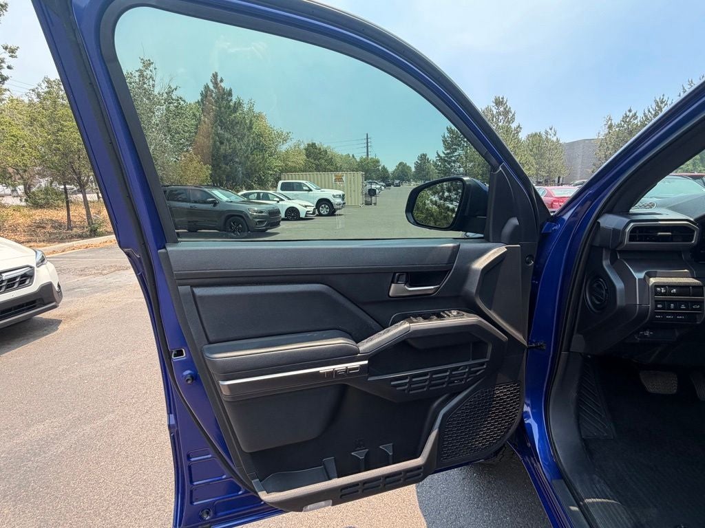 2025 Toyota Tacoma TRD Off-Road