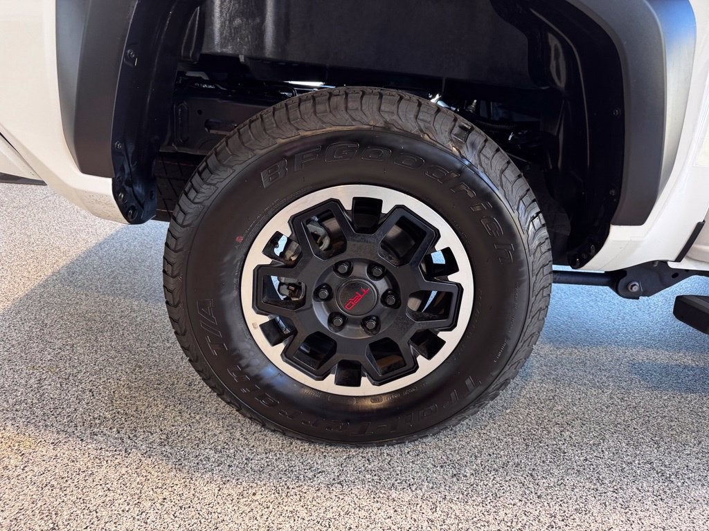 2025 Toyota Tacoma TRD Off-Road