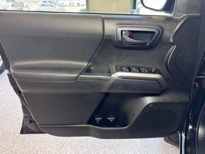 2021 Toyota Tacoma SR5 V6