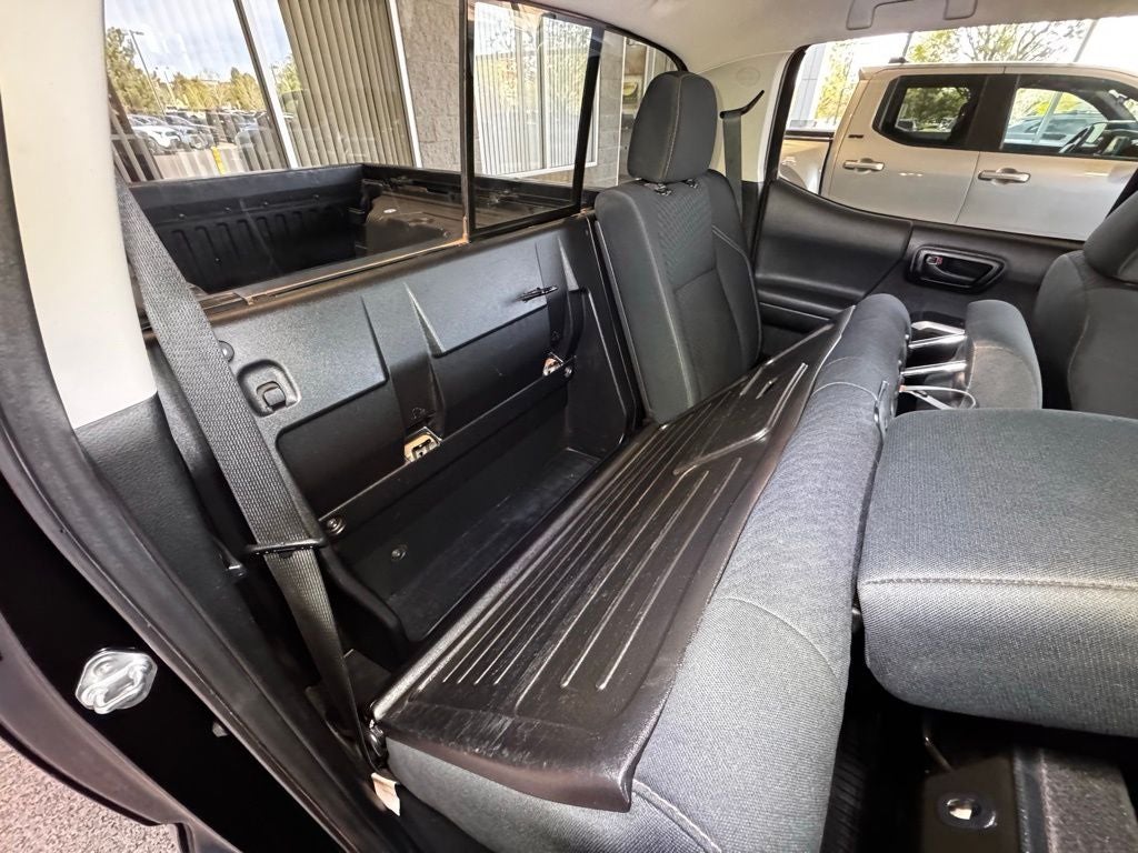 2021 Toyota Tacoma SR5 V6