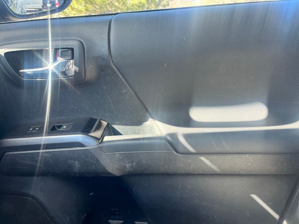 2022 Toyota Tacoma TRD Sport V6