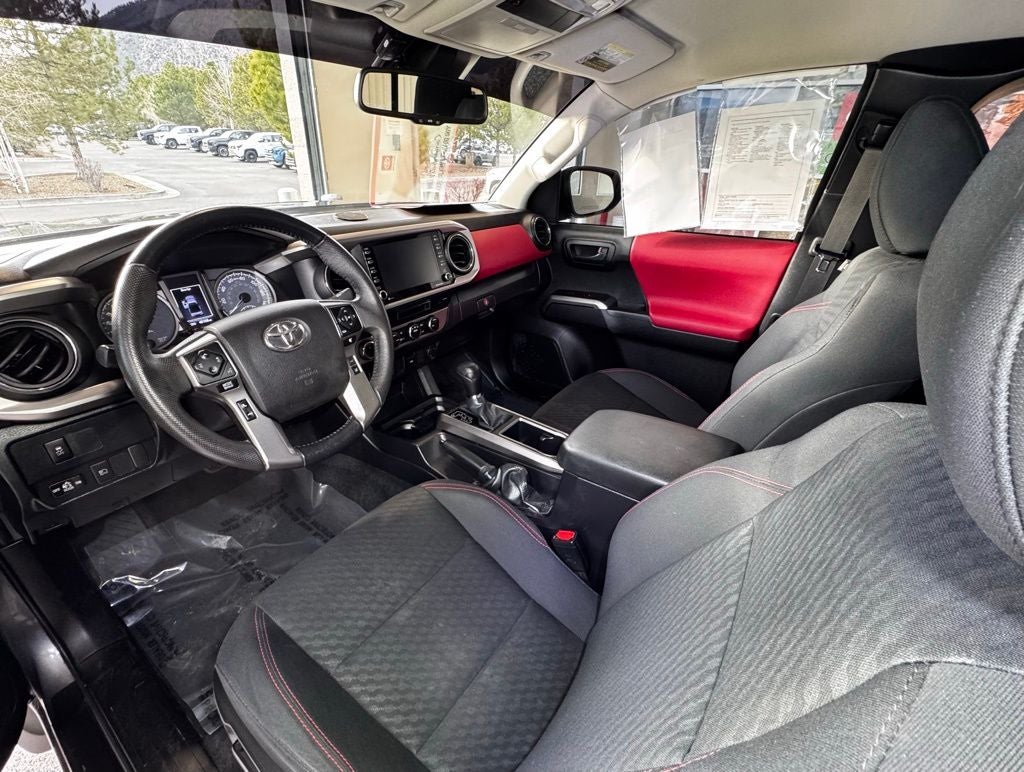 2022 Toyota Tacoma SR5 V6