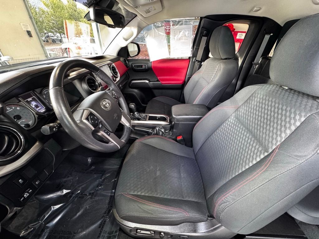 2022 Toyota Tacoma SR5 V6