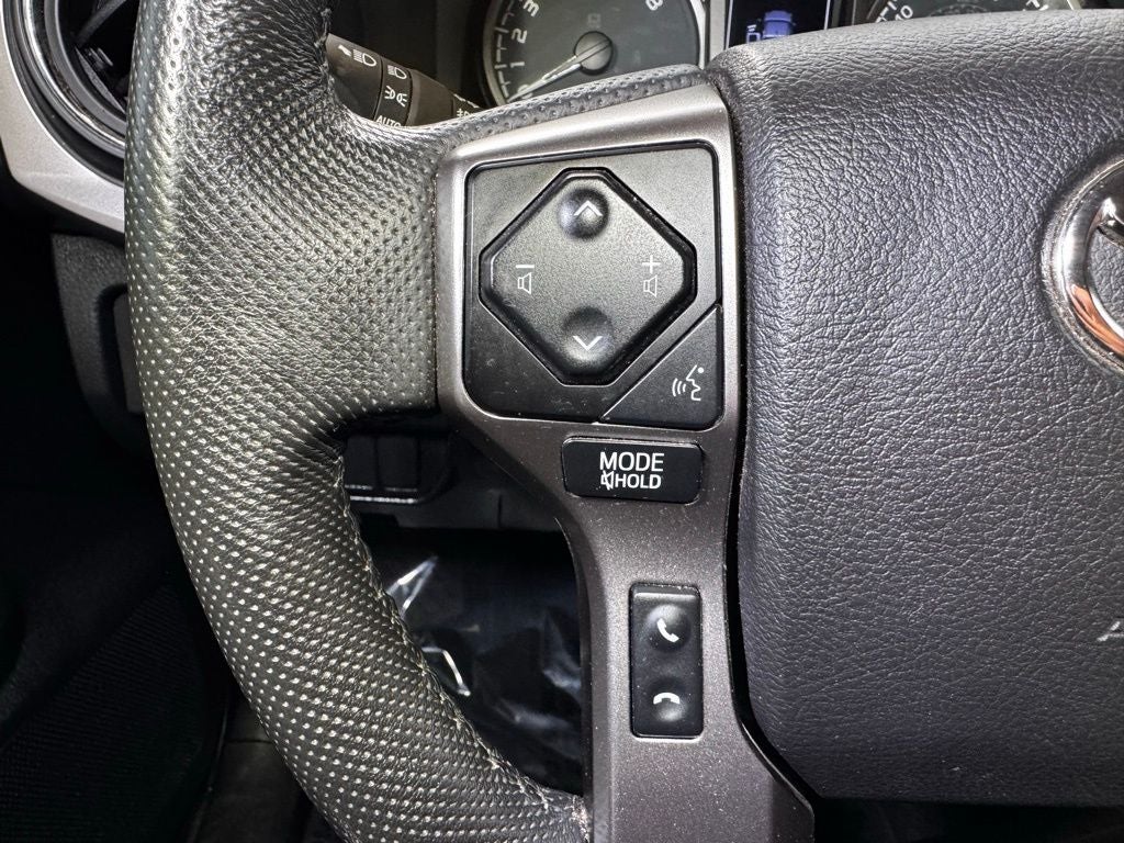 2022 Toyota Tacoma SR5 V6