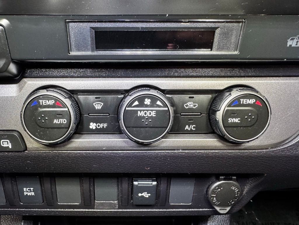 2022 Toyota Tacoma SR5 V6