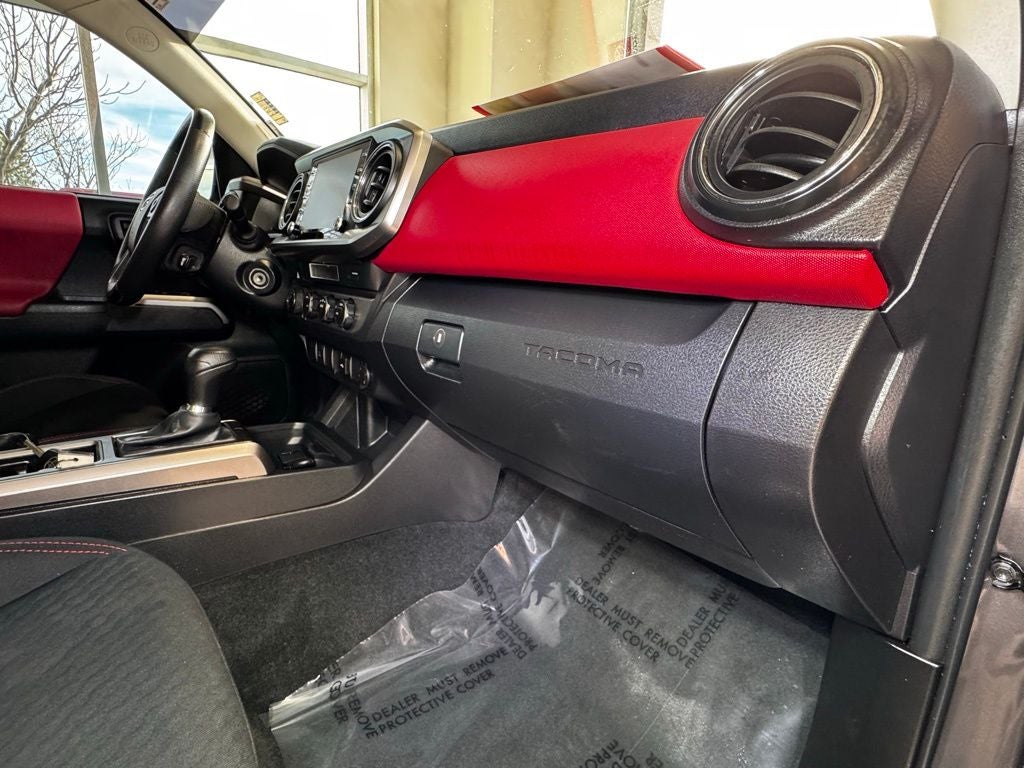 2022 Toyota Tacoma SR5 V6