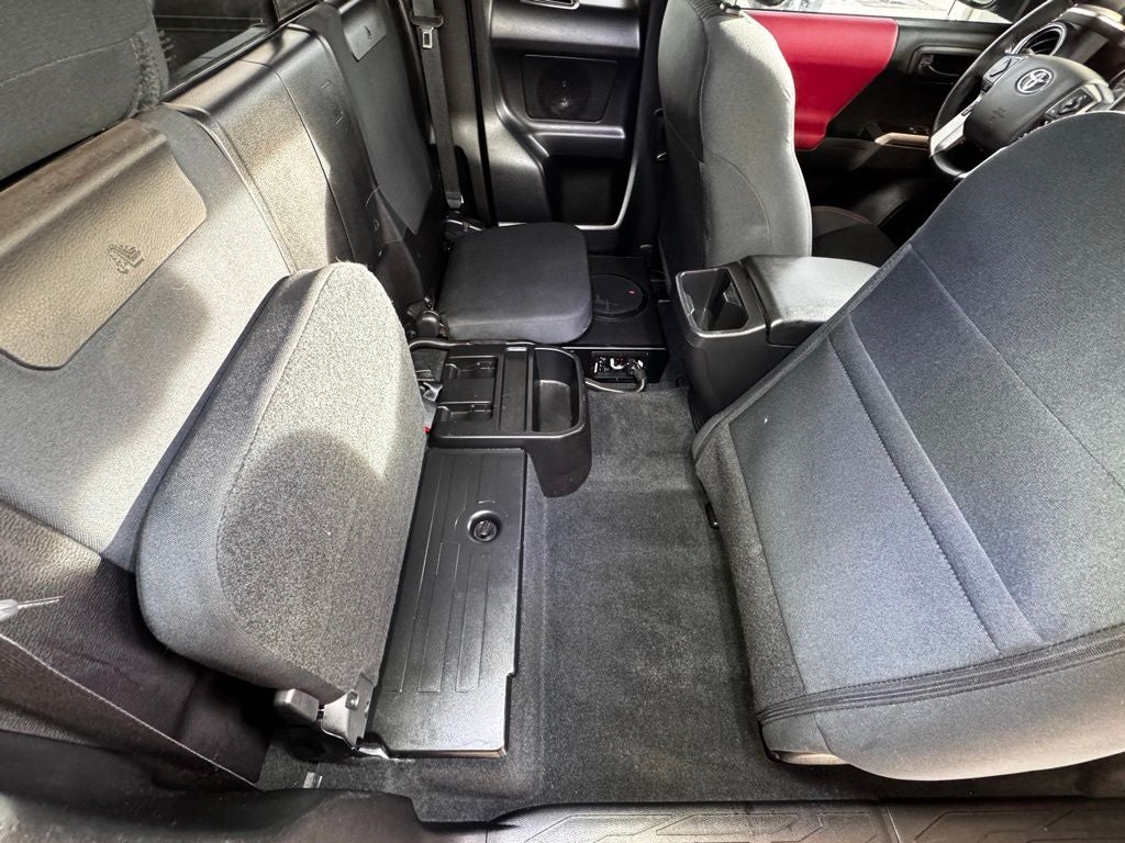 2022 Toyota Tacoma SR5 V6