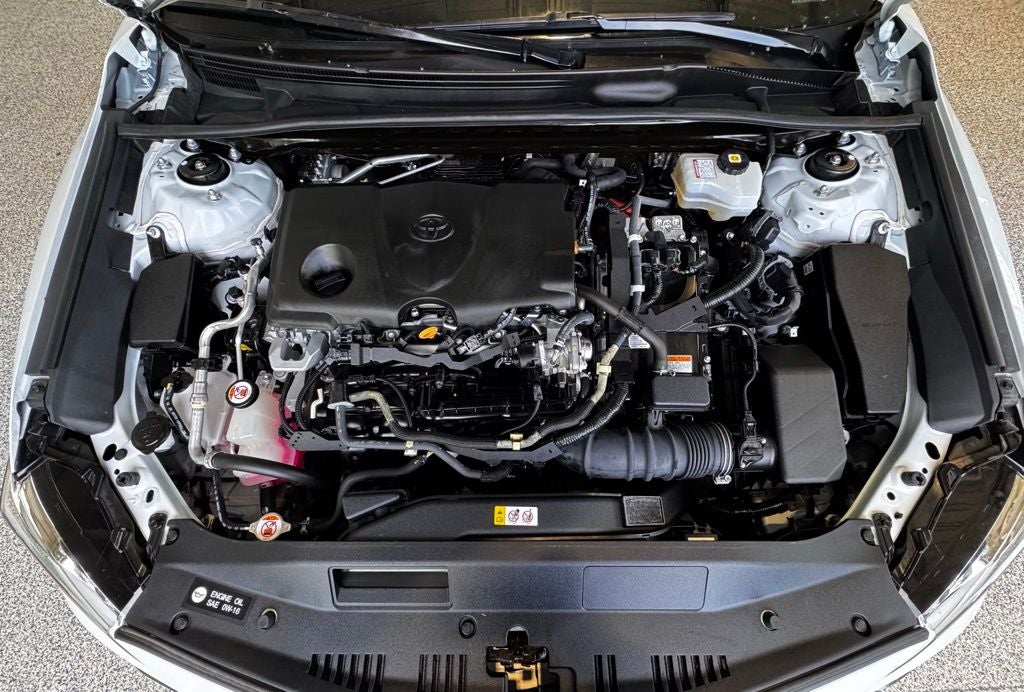 2021 Toyota Camry Hybrid XLE