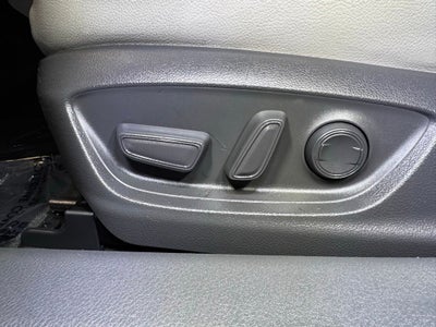 2021 Toyota Camry Hybrid XLE