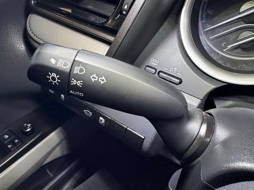 2021 Toyota Camry Hybrid XLE