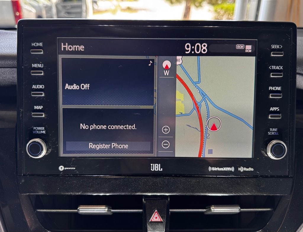 2021 Toyota Camry Hybrid XLE