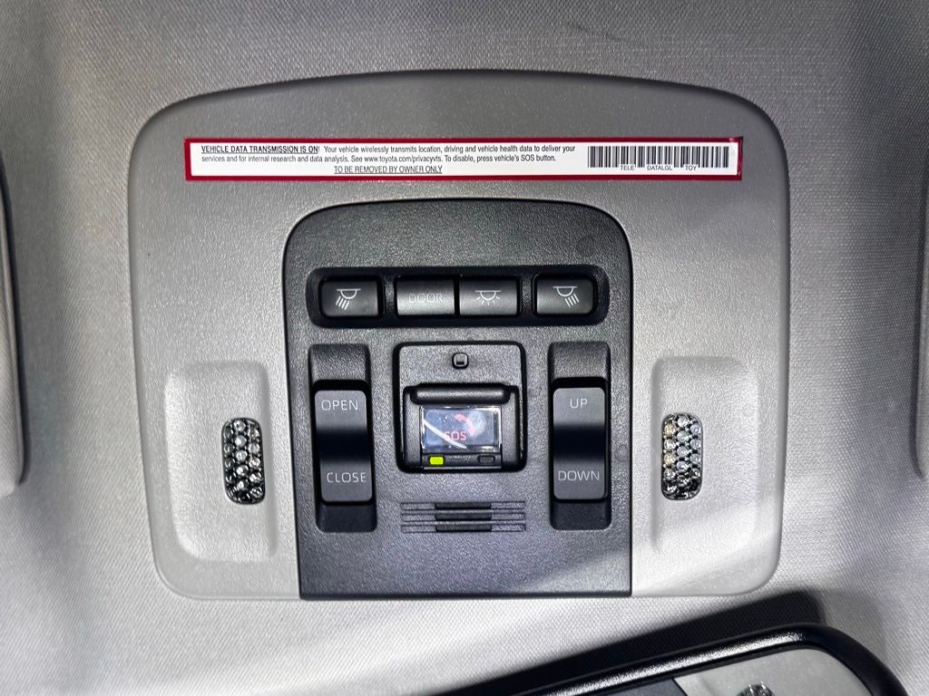 2021 Toyota Camry Hybrid XLE