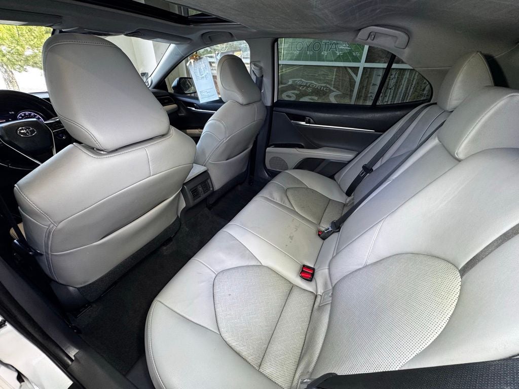 2021 Toyota Camry Hybrid XLE