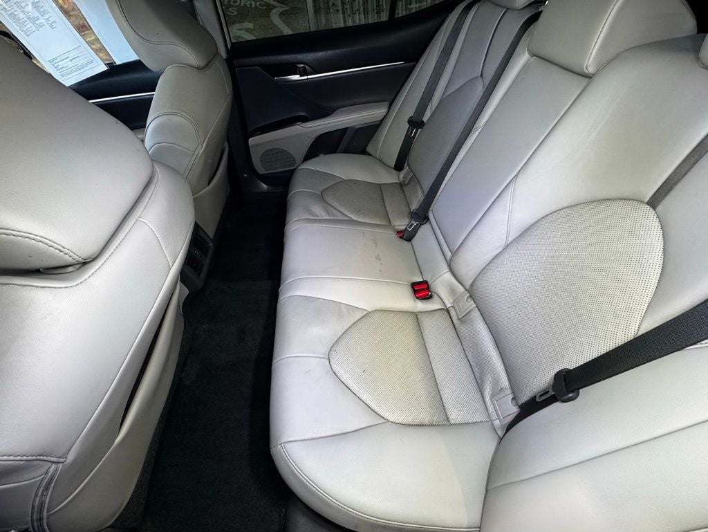 2021 Toyota Camry Hybrid XLE