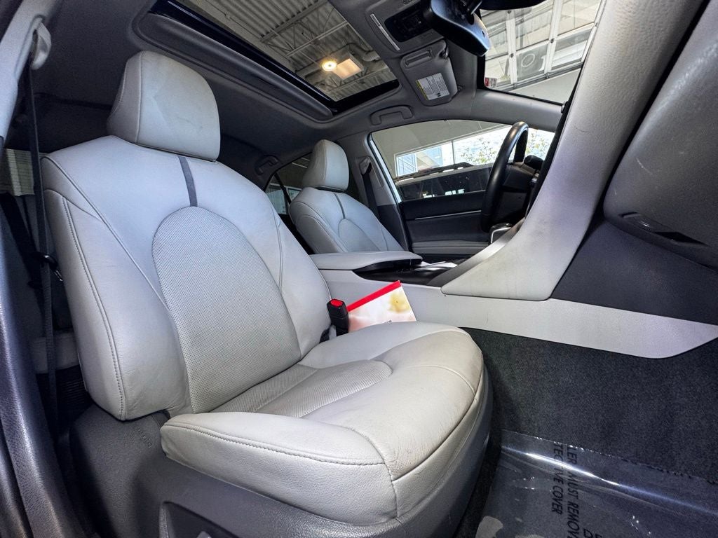 2021 Toyota Camry Hybrid XLE