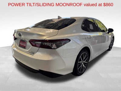 2021 Toyota Camry Hybrid XLE