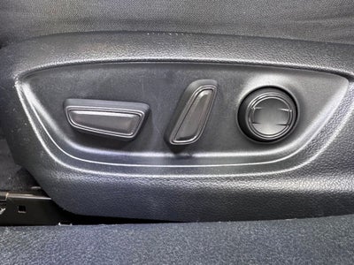 2023 Toyota Camry Hybrid LE