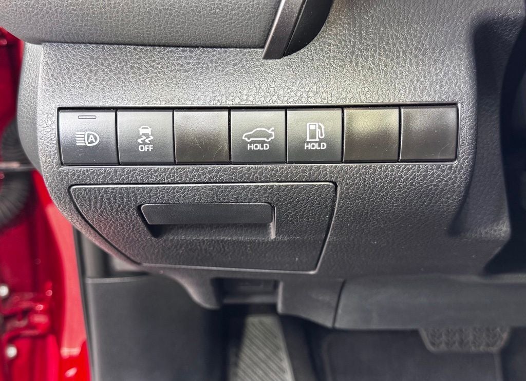 2023 Toyota Camry Hybrid LE