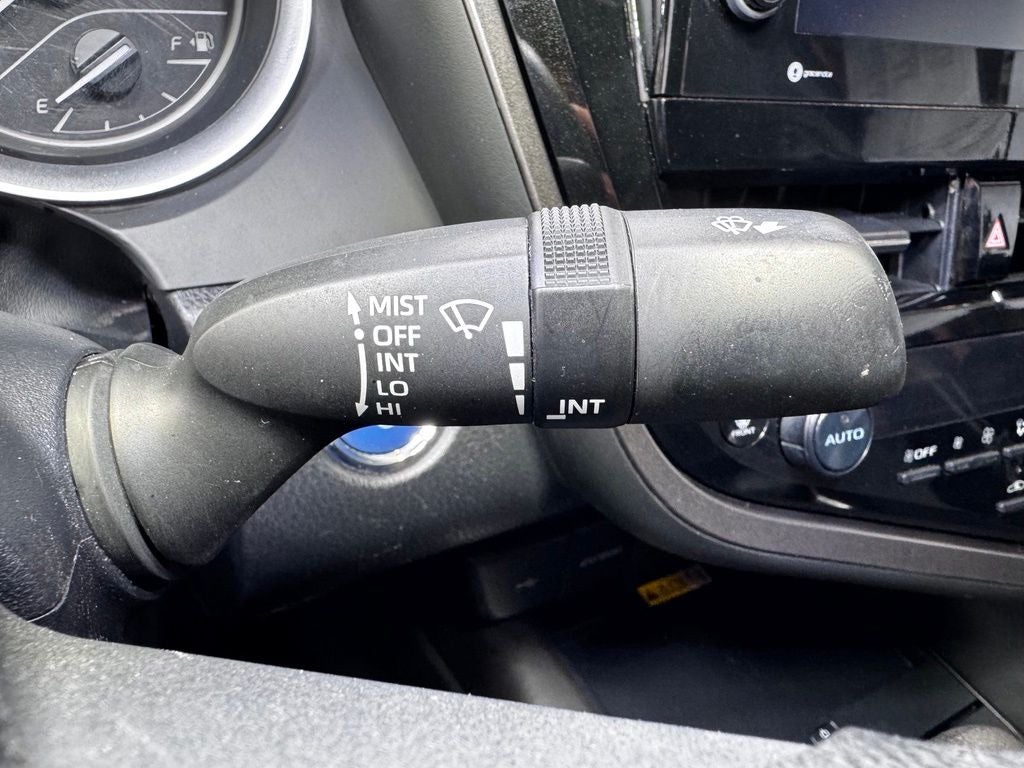 2023 Toyota Camry Hybrid LE